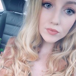 Meet your Posher, Ali